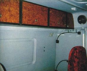 Scania 4 lage cabine: kasten achter i.p.v. 2e bed
